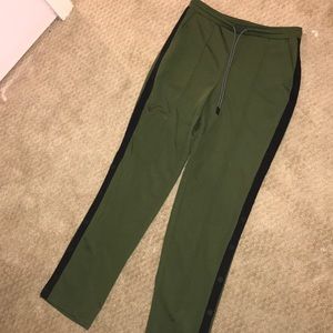 Hunter army green snap up pants